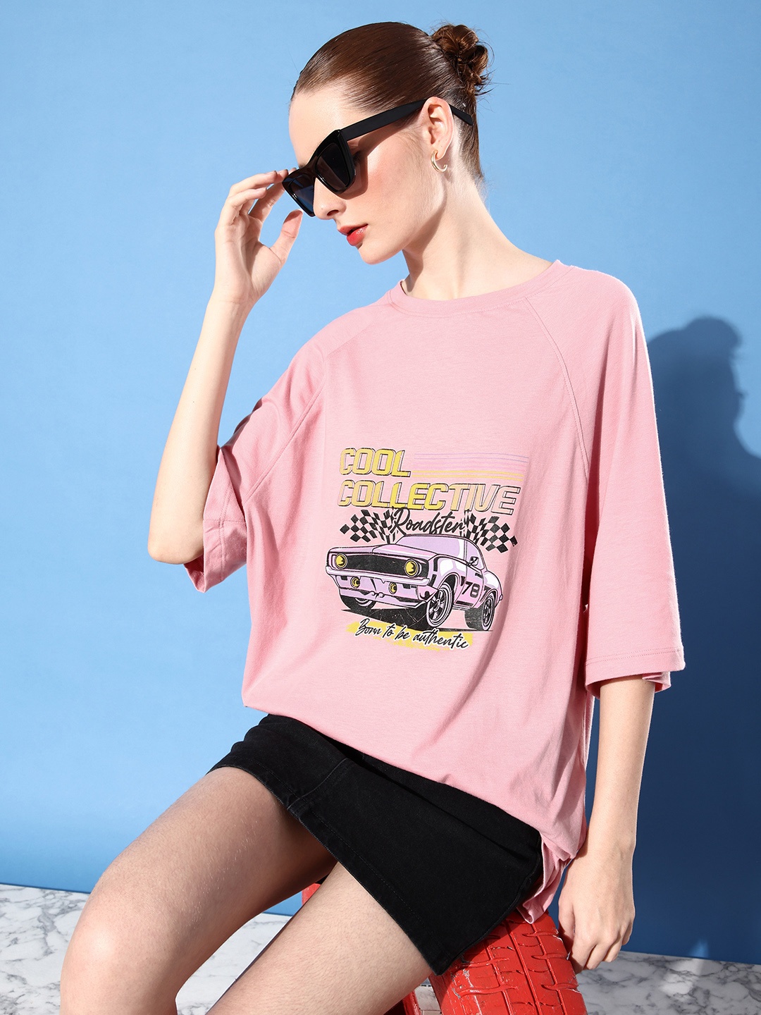 

The Roadster Life Co. Pretty Pink Poster Graphics Printed Round-Neck Longline T-shirt