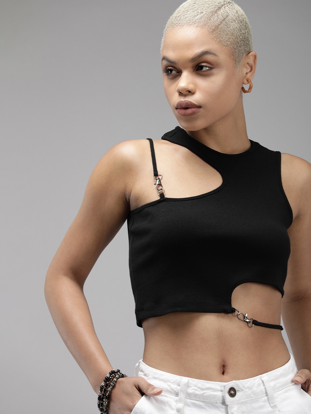 

The Roadster Life Co. Solid Fitted Crop Top With Cut-Out Detail, Black