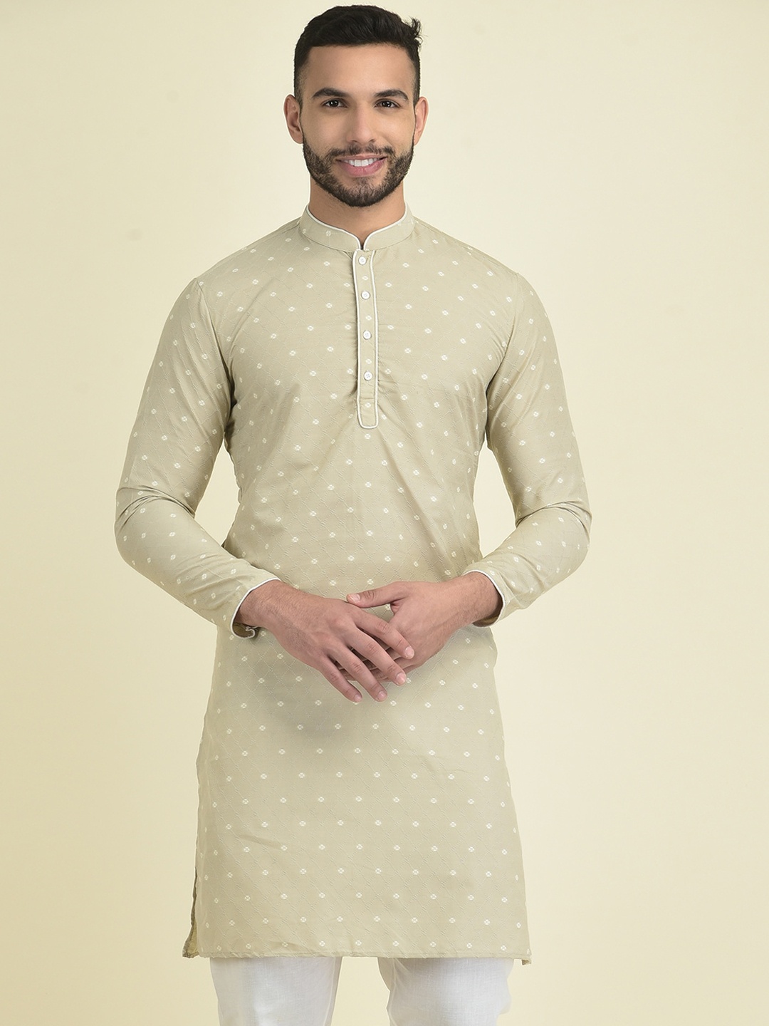 

DEYANN Men Woven Design Thread Work Cotton Kurta, Cream