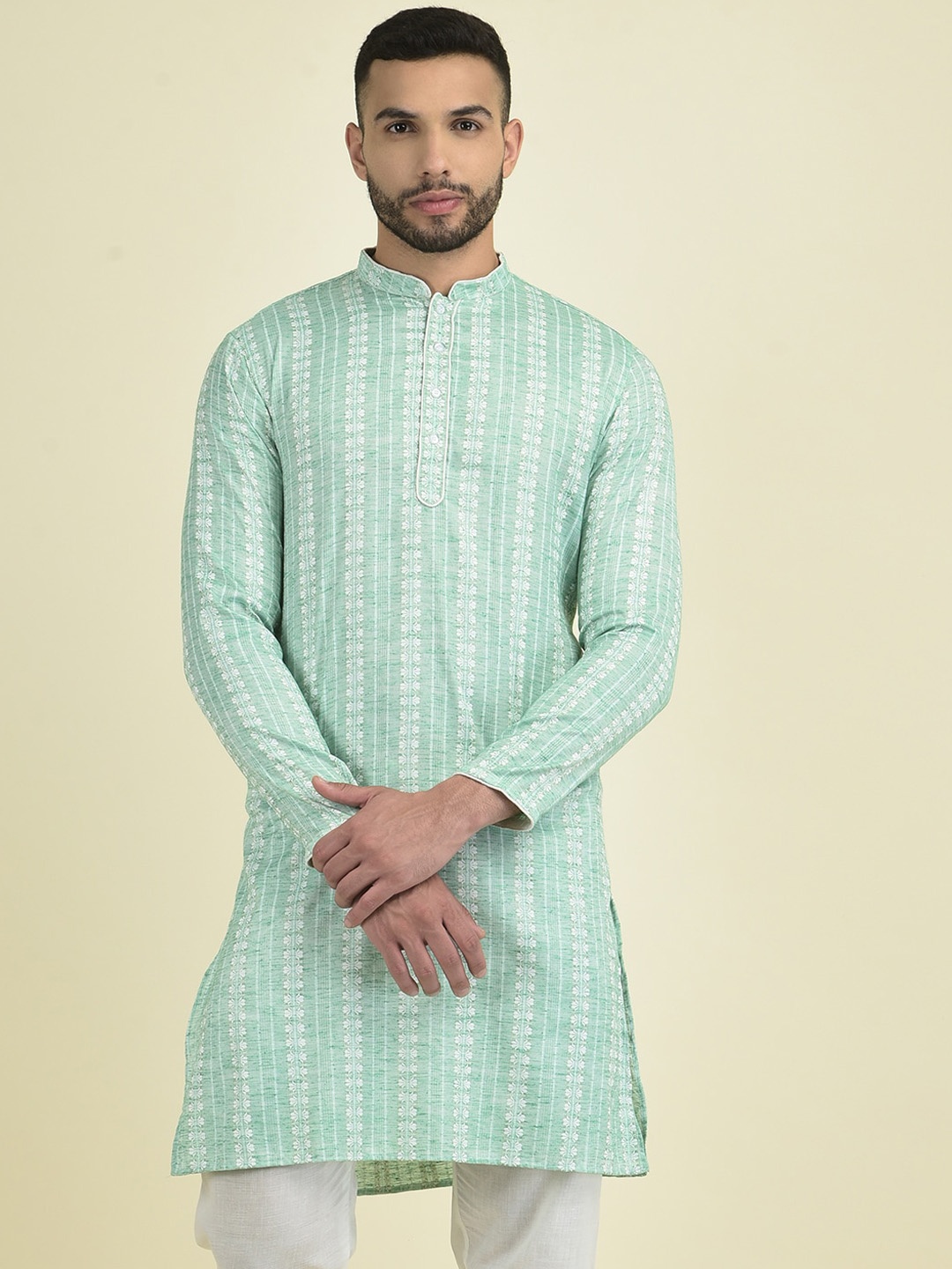 

DEYANN Men Woven Design Thread Work Cotton Kurta, Green