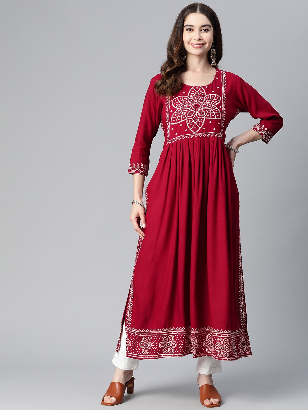 

Readiprint Fashions Bandhani Yoke Design Mirror Work Floral Kurta, Maroon