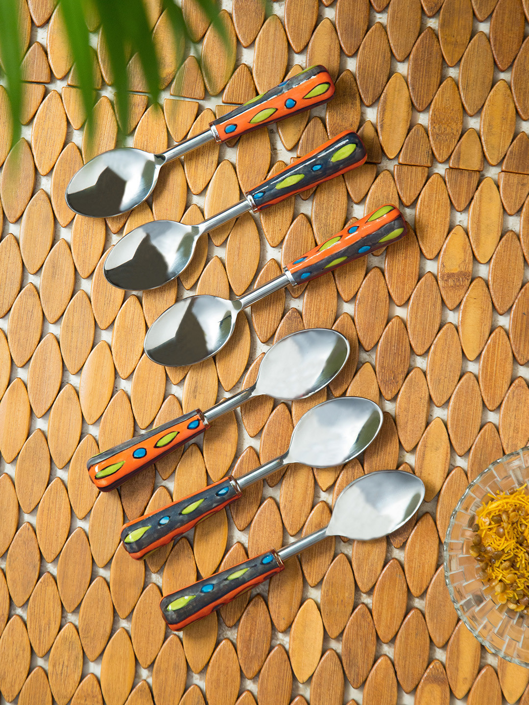 

ExclusiveLane Dawat-E-Mughal Aakar Silver & Orange 6 Pieces Table Spoons