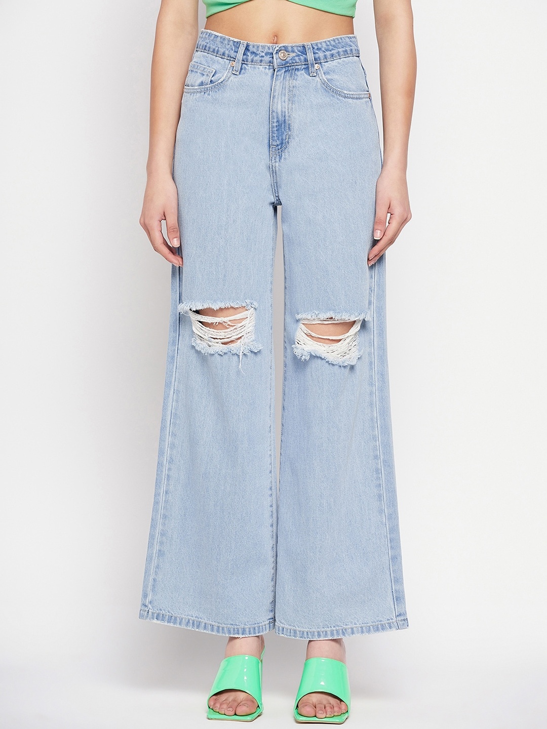 

Madame Women Wide Leg Mid-Rise Mildly Distressed Heavy Fade Jeans, Blue