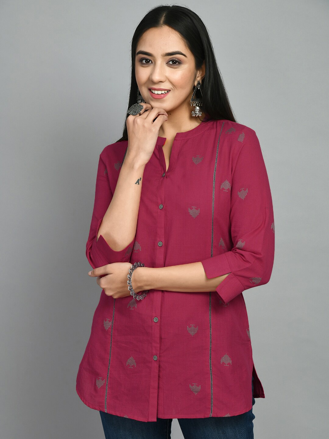 

MEESAN Self Design Mandarin Collar Cotton Tunic, Magenta