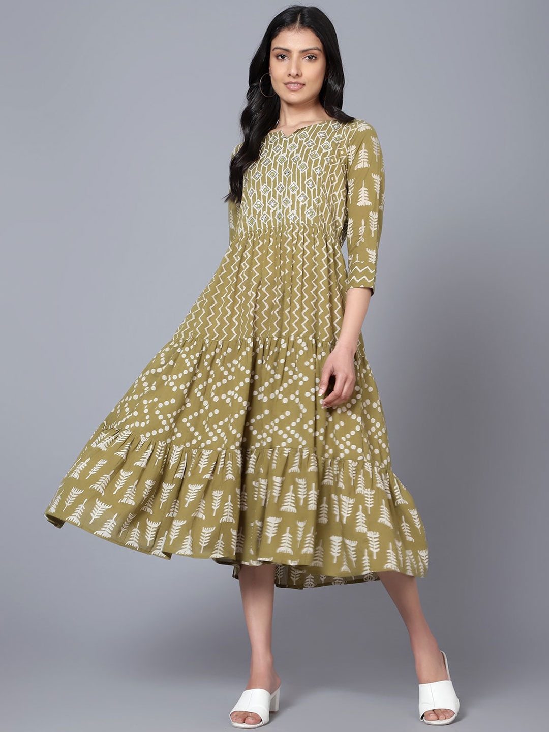 

Bani Women Ethnic Motifs Printed Sequinned Fit And Flare Cotton Midi Dress, Green