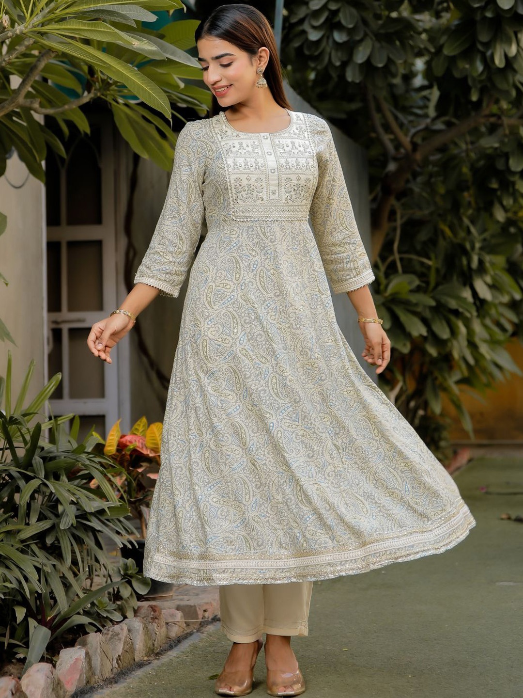 

Zolo Label Printed Thread Work Pure Cotton Anarkali Kurta with Trousers & Dupatta, Grey