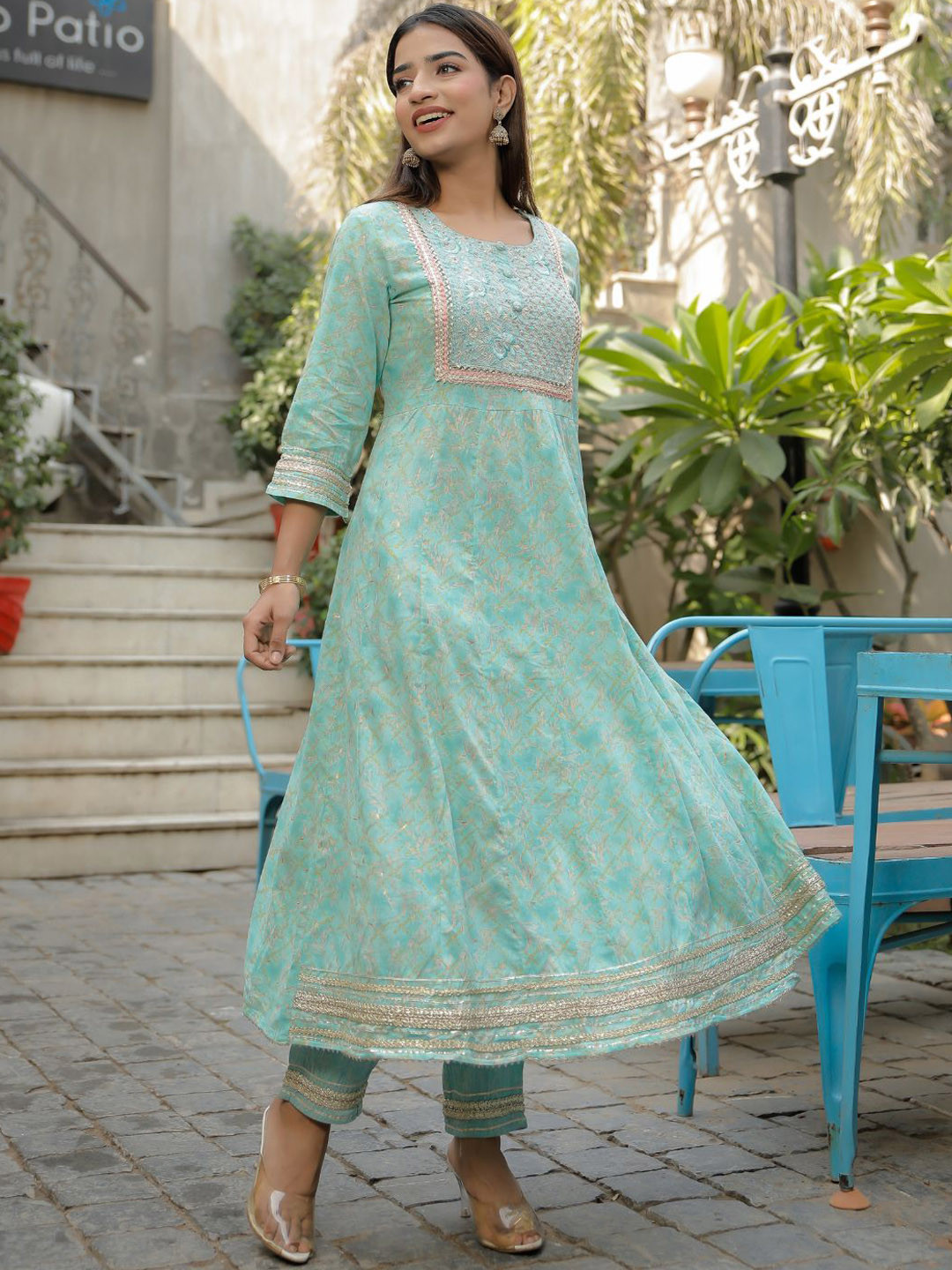 

Zolo Label Floral Printed Thread Work Pure Cotton Kurta with Trousers & Dupatta, Sea green