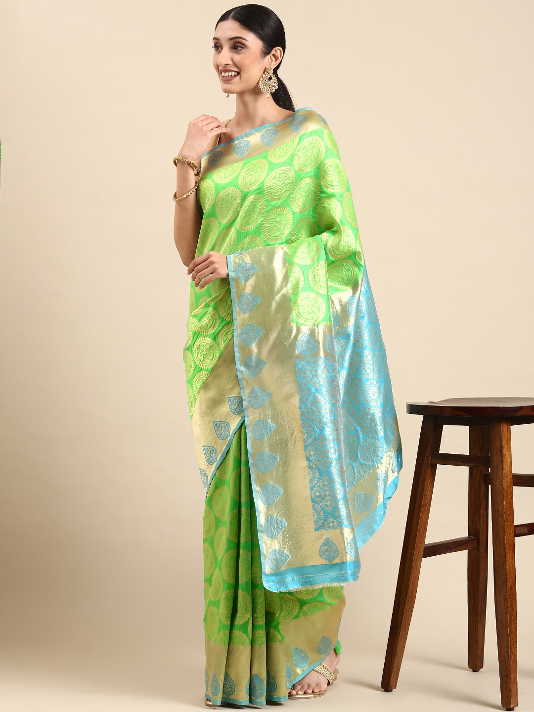 

ORUS Woven Design Zari Silk Blend Kanjeevaram Saree, Green