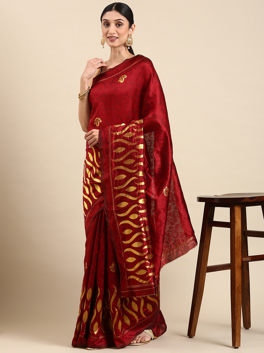 

ORUS Woven Design Zari Silk Blend Kanjeevaram Saree, Red