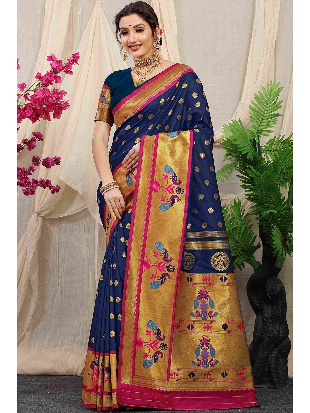 

Anaita Floral Woven Design Zari Pure Silk Banarasi Saree, Blue