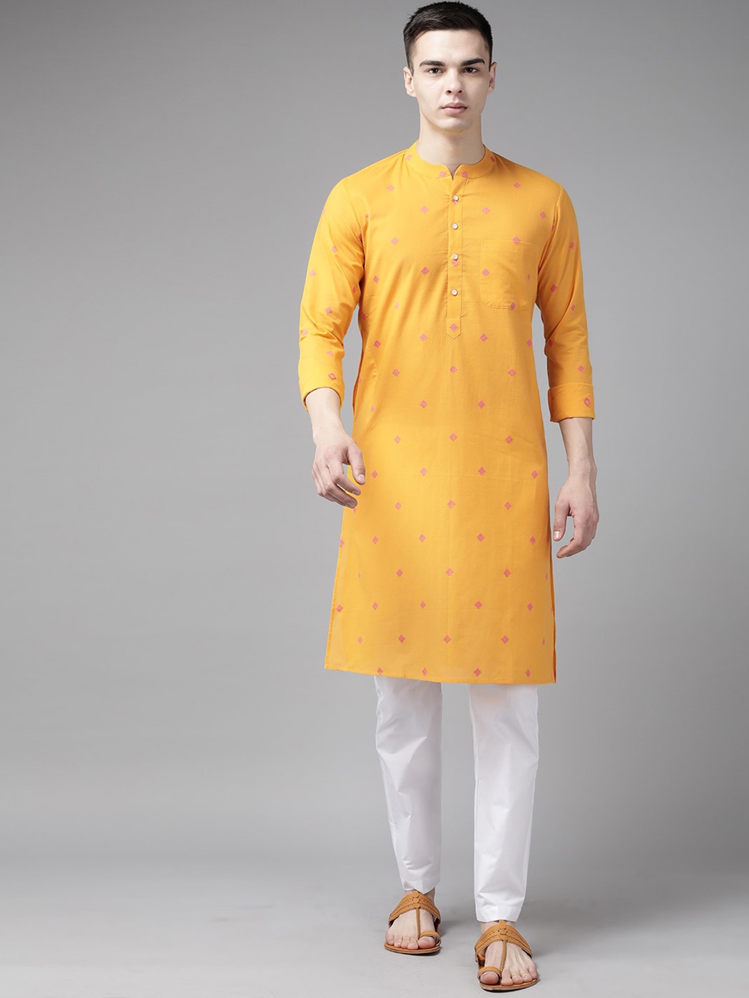 

See Designs Men Geometric Cotton Kurta, Yellow