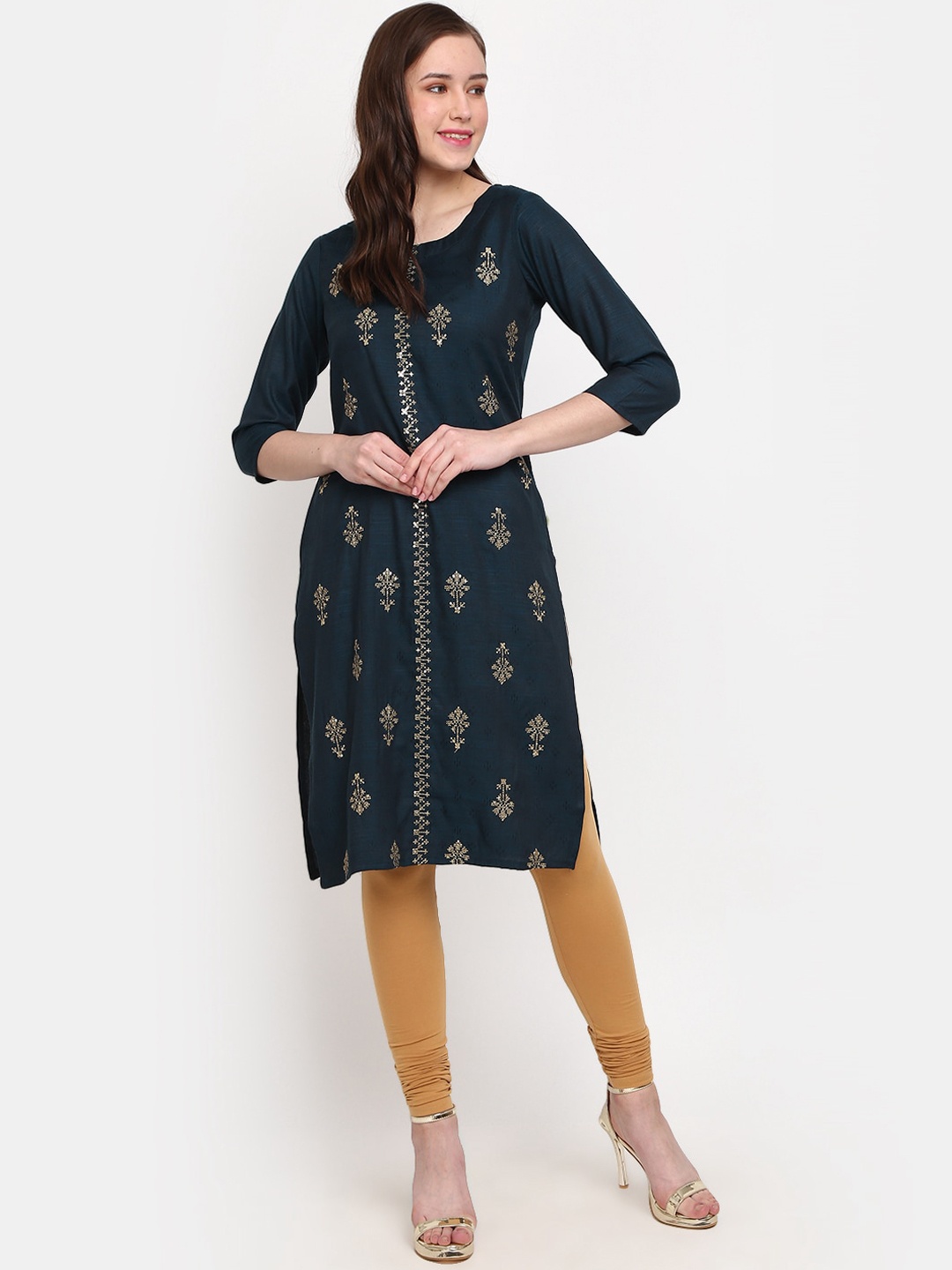 

V-Mart Ethnic Motifs Embroidered Sequined Kurta, Blue