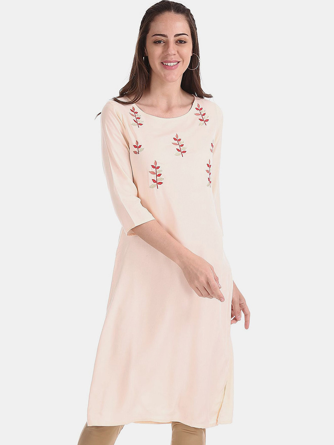 

V-Mart Round Neck Thread Work Cotton Kurta, Pink