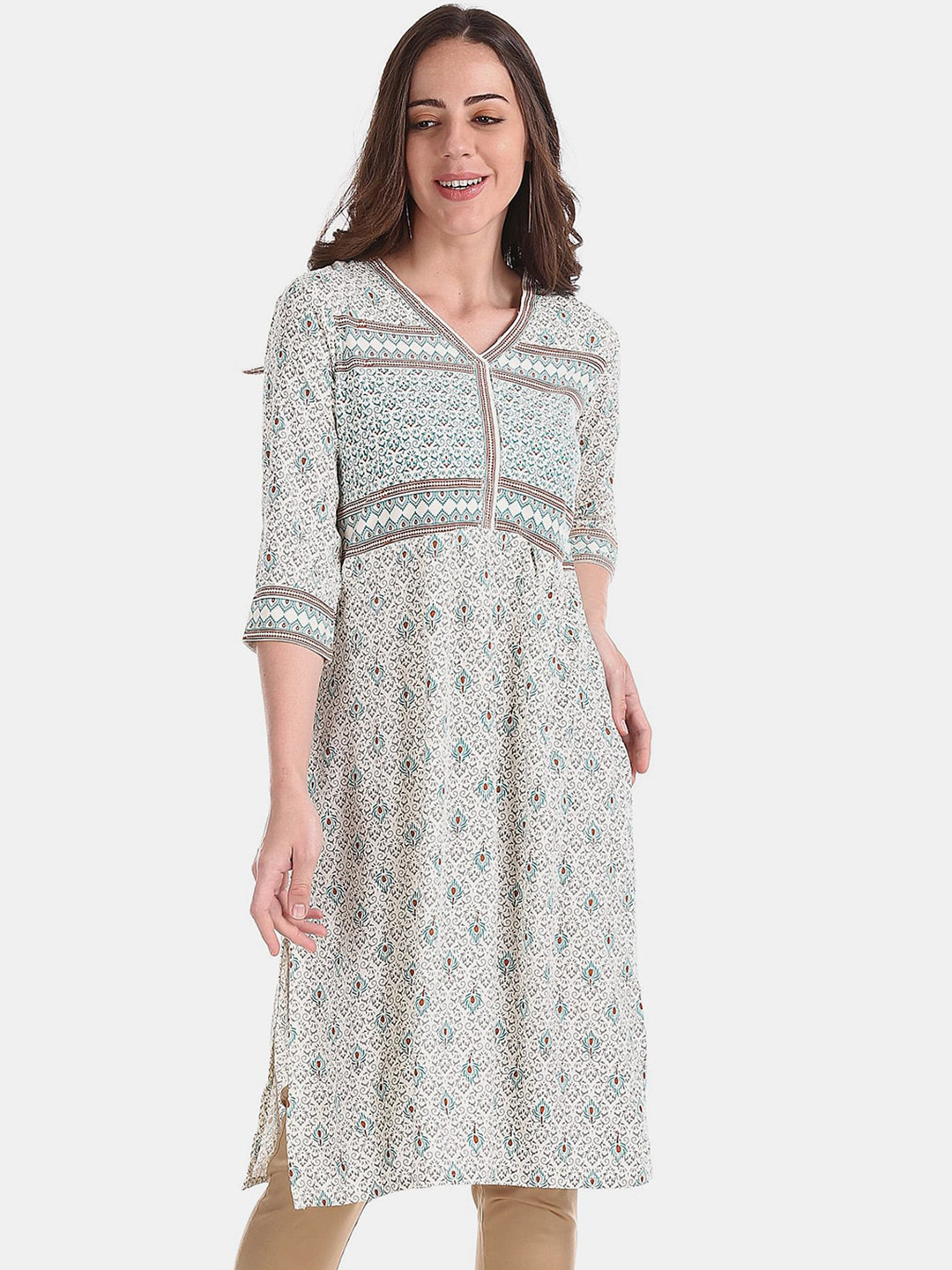 

V-Mart Ethnic Motifs Printed V-Neck Kurta, White