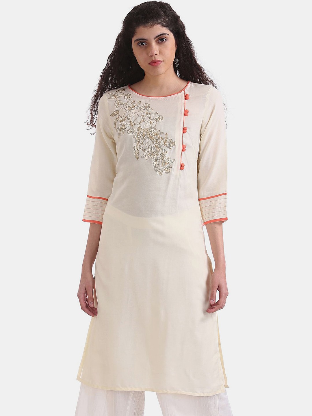 

V-Mart Floral Embroidered Thread Work Kurta, White