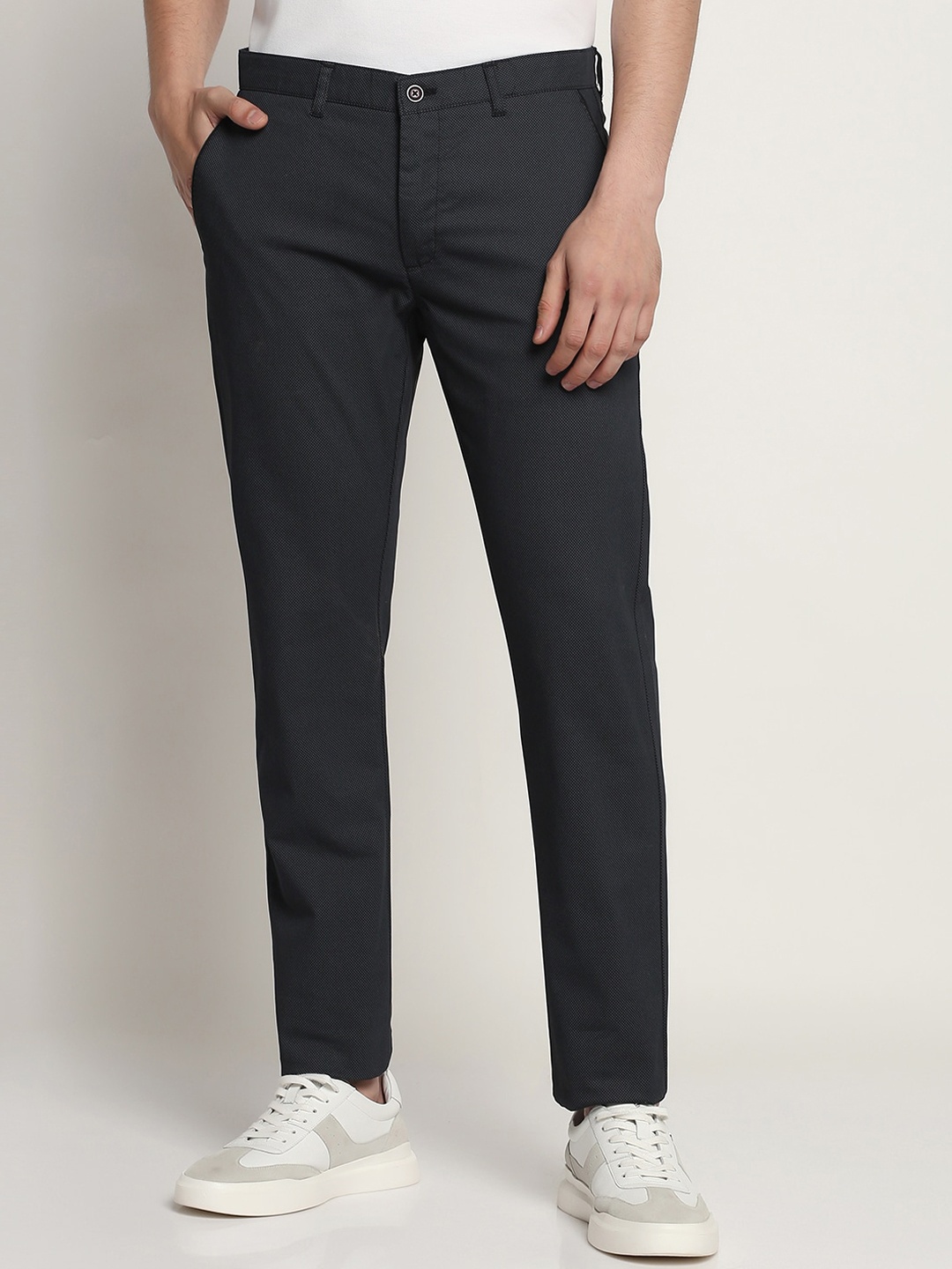 

Blackberrys Men Slim Fit Cotton Trousers, Black