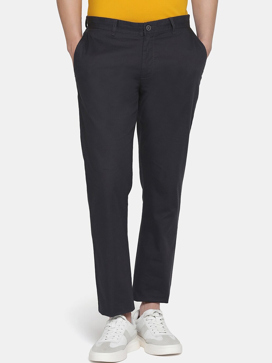 

Blackberrys Men Slim Fit Chinos Trousers, Charcoal
