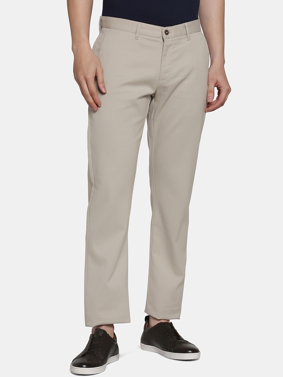 

Blackberrys Men Slim Fit Trousers, Beige