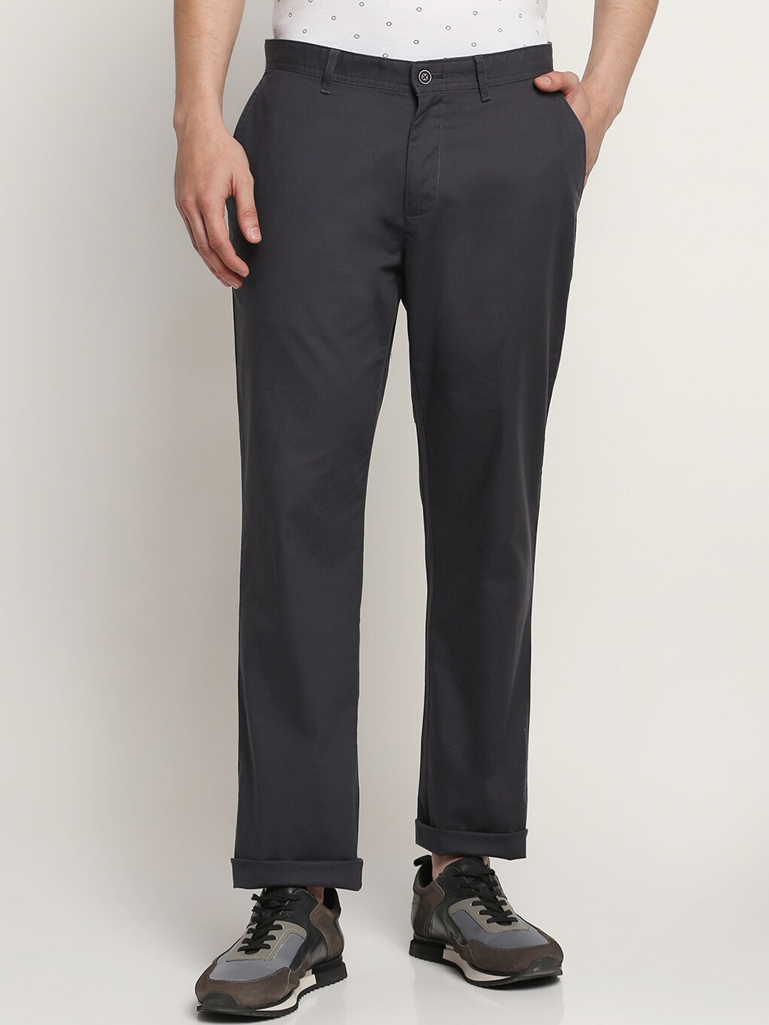 

Blackberrys Men Urban Slim Low Rise Chinos Trousers, Charcoal