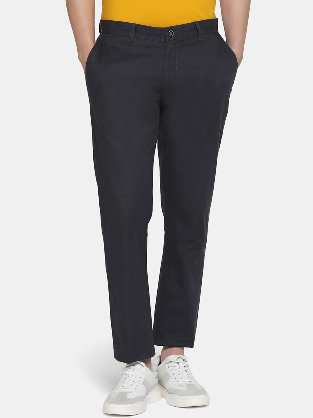 

Blackberrys Men Slim Fit Trousers, Charcoal