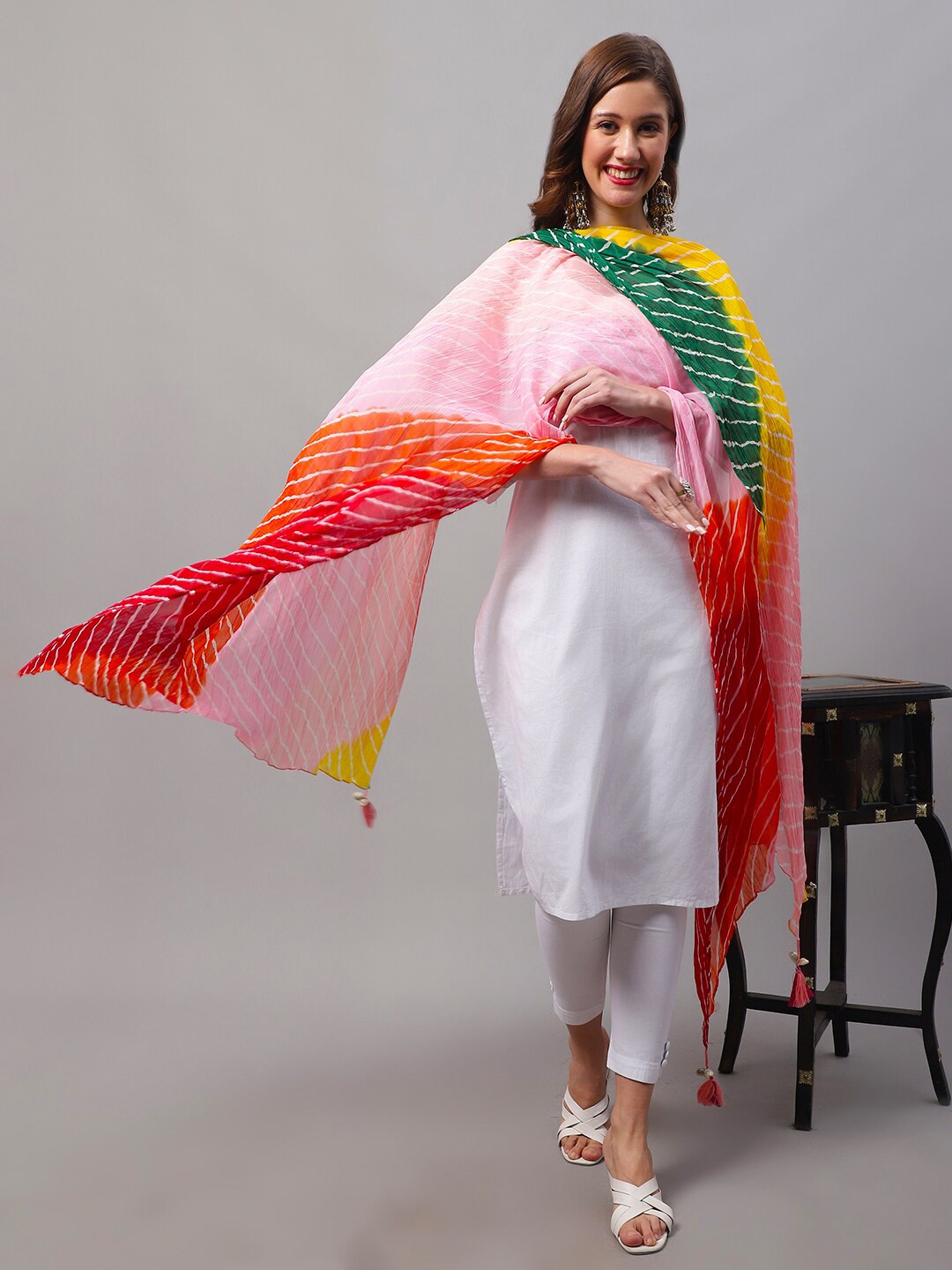 

LOOM LEGACY Leheriya Printed Chiffon Dupatta, Pink