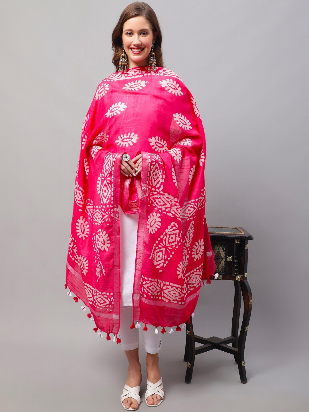 

LOOM LEGACY Ethnic Motifs Printed Cotton Silk Dupatta, Magenta