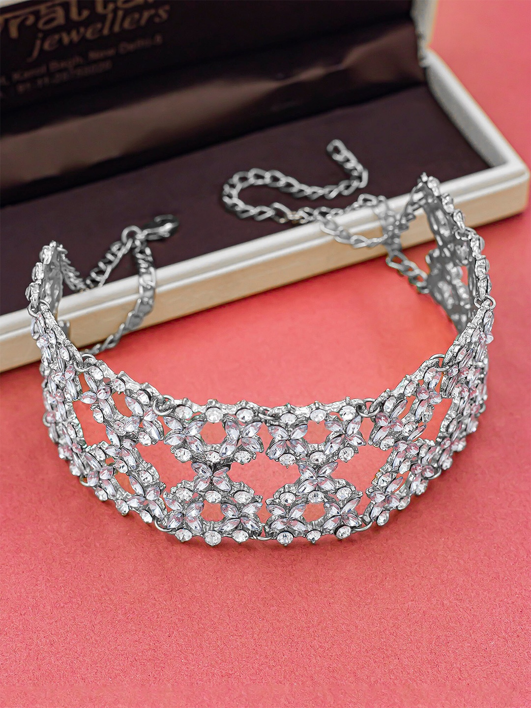 

Bellofox Silver-Plated Choker Necklace