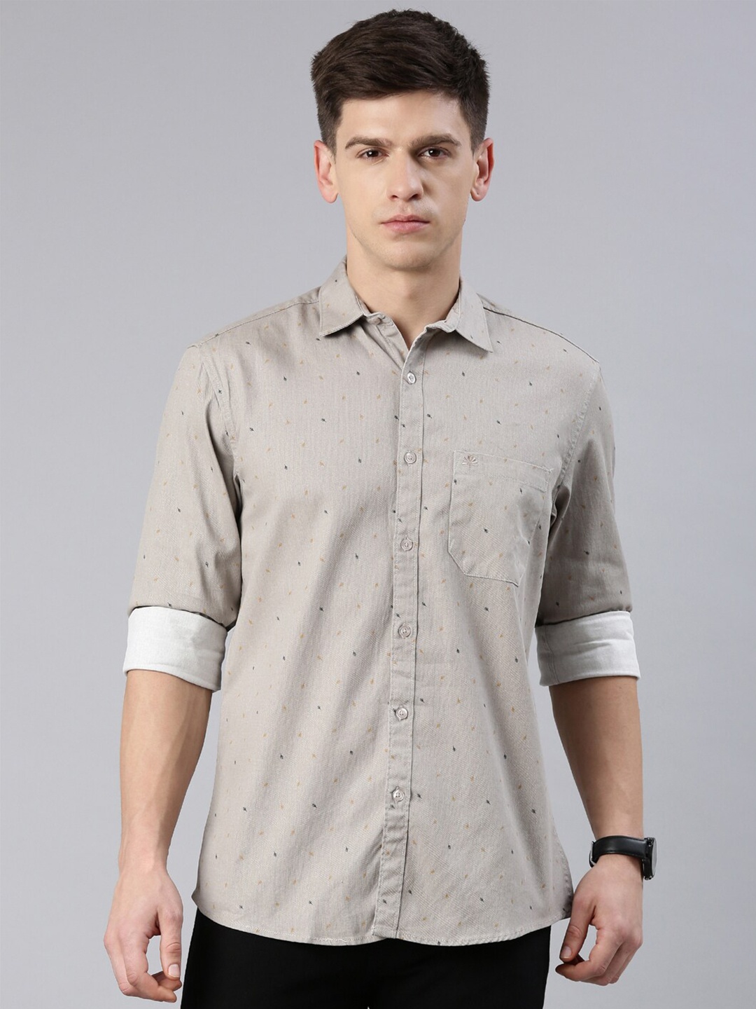 

Chennis Men Grey Slim Fit Micro Ditsy Printed Cotton Casual Shirt