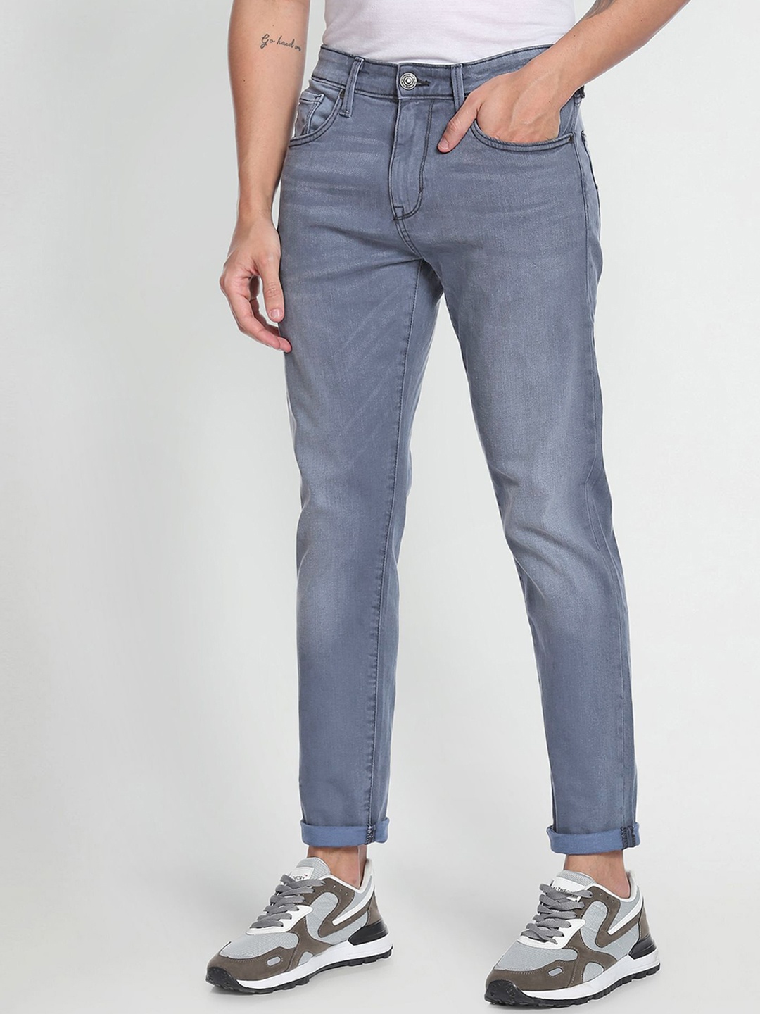 

Flying Machine Slim Tapered Stone Wash Classic Vintage Jeans, Grey