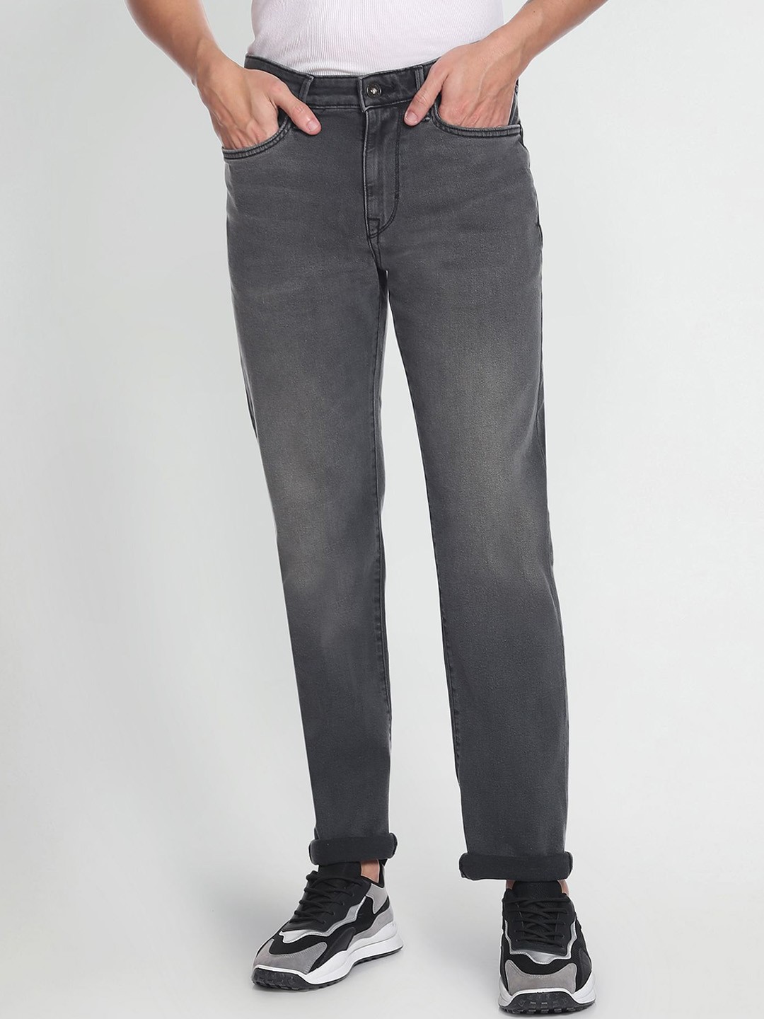 

Flying Machine Men Straight Fit Heavy Fade Stretchable Jeans, Grey