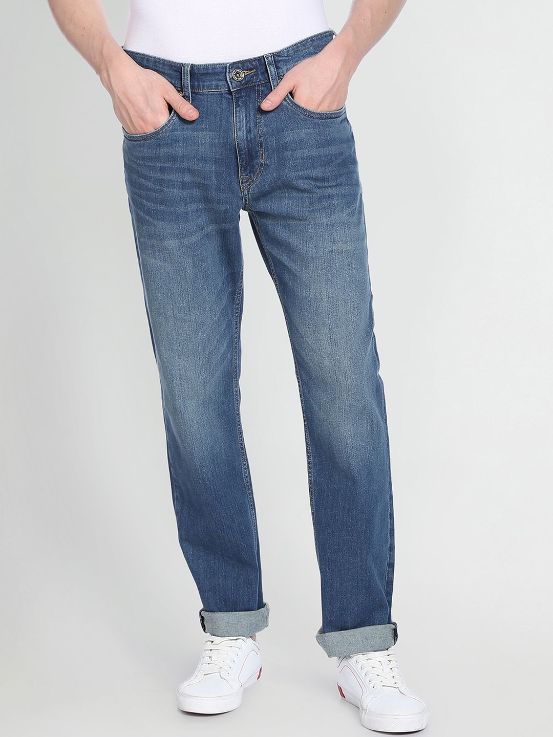 

U.S. Polo Assn. Denim Co. Men Blue Harold Slim Straight Fit Light Fade Jeans