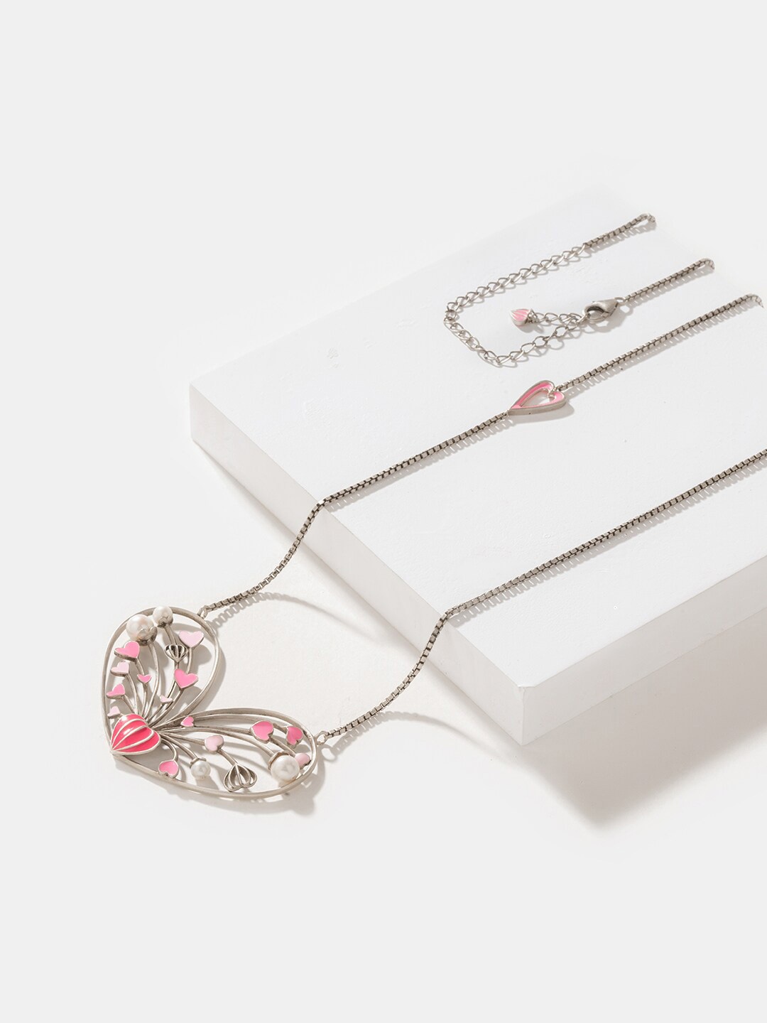 

SHAYA 925 Silver-Plated Heart Necklace, White