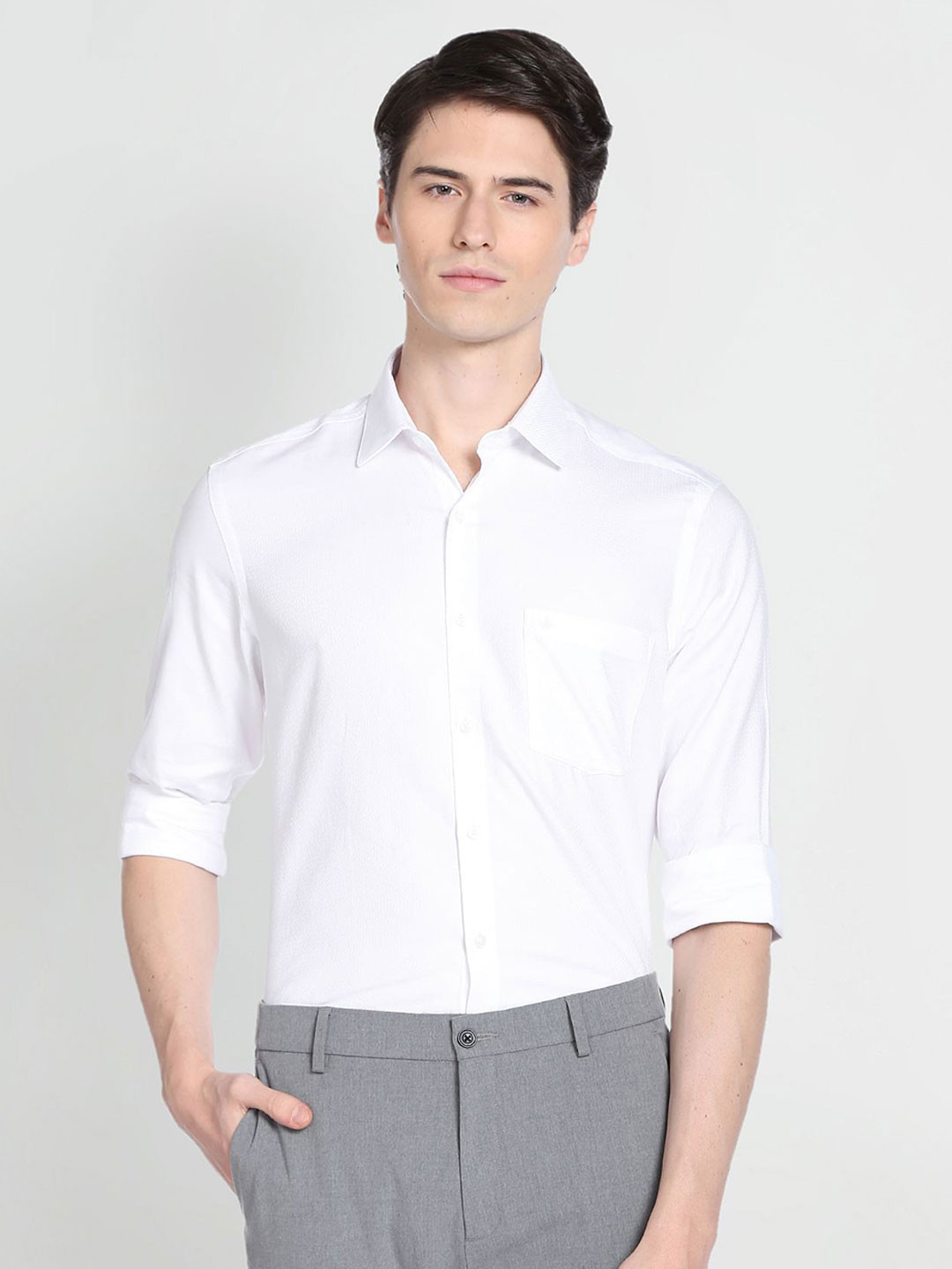 

Arrow Long Sleeves Patch Pocket Slim Fit Twill Formal Cotton Shirt, White