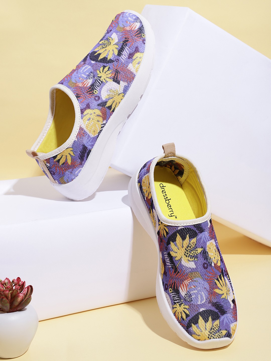 

DressBerry Women Printed Slip-On Sneakers, Purple