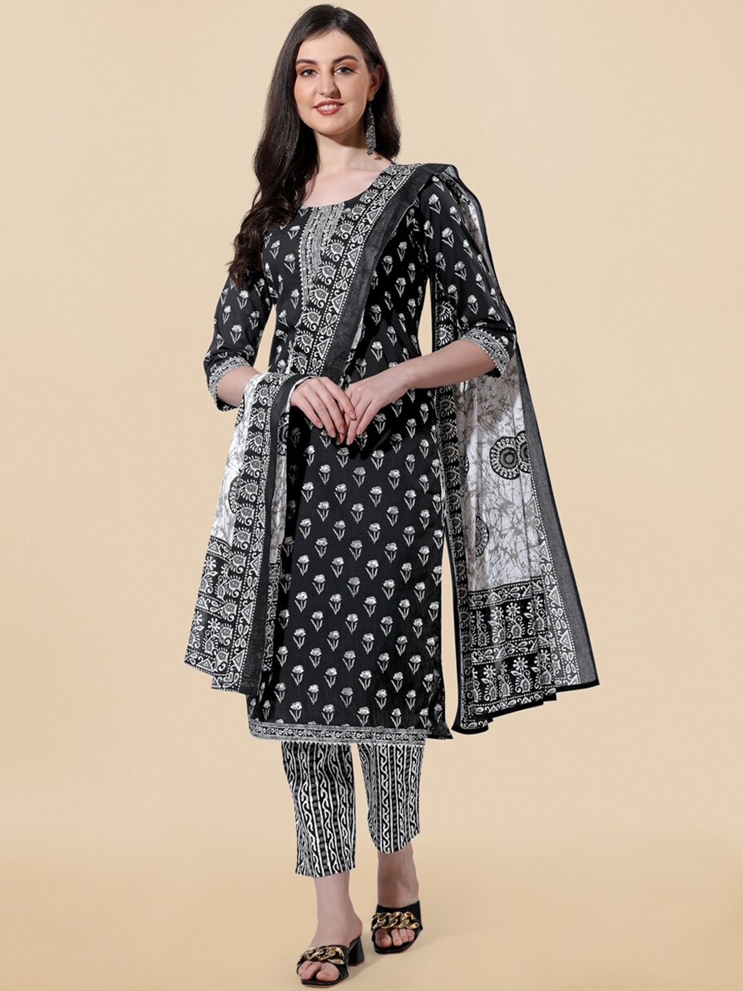 

KALINI Floral Printed Gotta Patti Pure Cotton Kurta With Trousers & Dupatta, Black