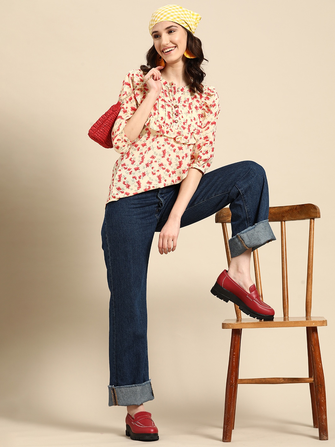 

Sangria Floral Print Mandarin Collar Ruffled Top, Off white