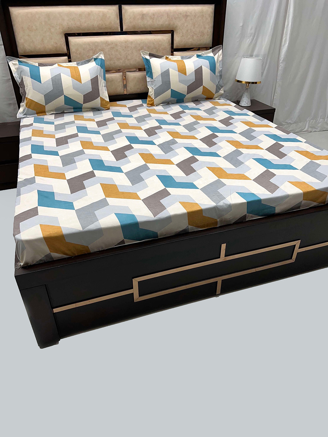 

Pure Decor Leisure Fur Blue & White Geometric 260 TC Flat King Bedsheet & 2 Pillow Covers