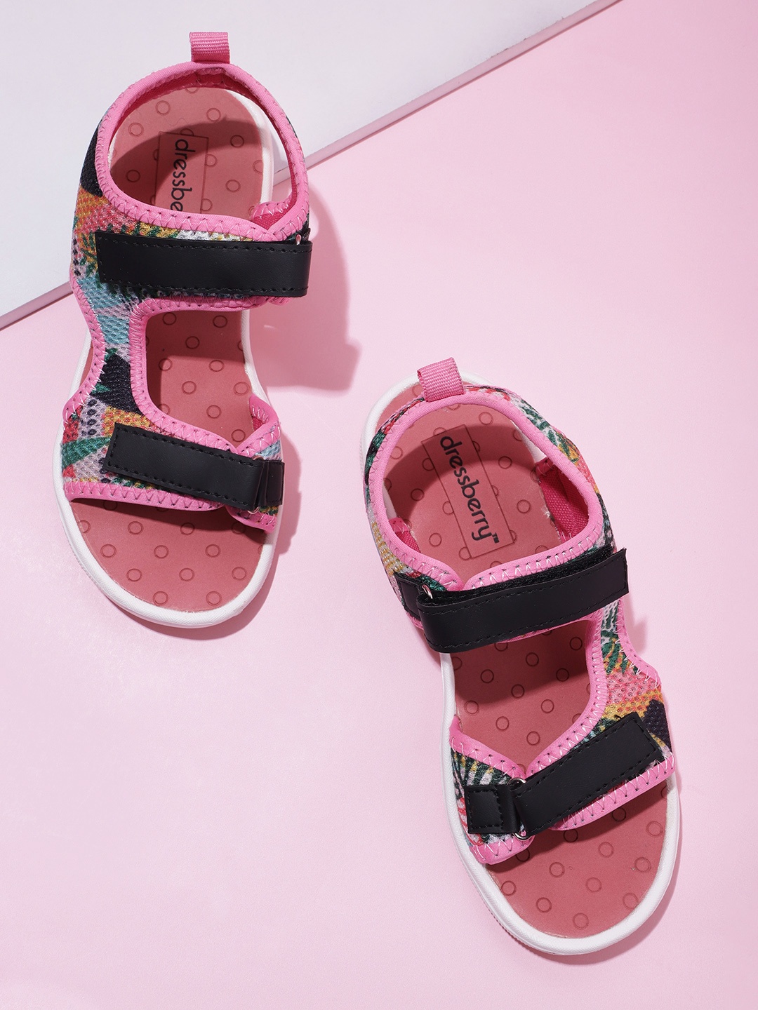 

DressBerry Women Printed & Woven Design Sports Sandals, Pink
