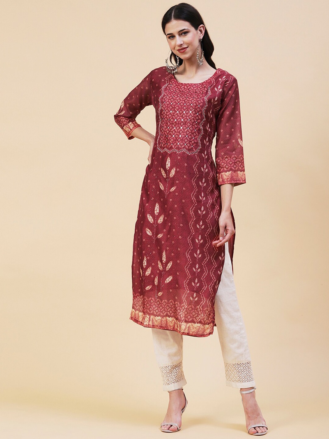 

FASHOR Bandhani Printed Mirror Work Kurta, Maroon