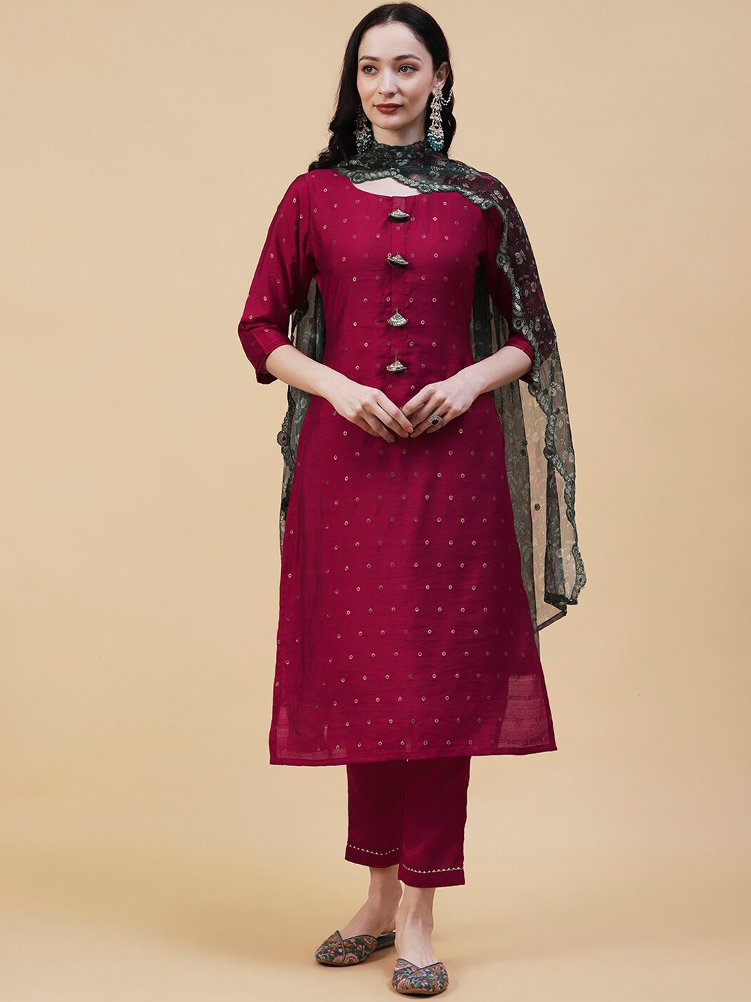 

FASHOR Ethnic Motifs Embroidered Kurta With Trousers & Dupatta, Red