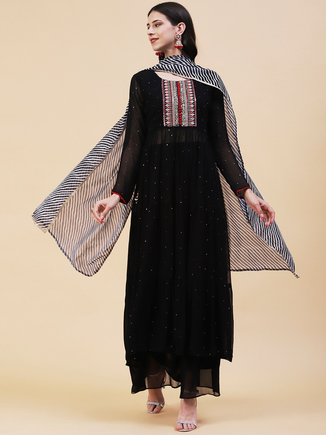 

FASHOR Ethnic Motifs Embroidered Tiered Mirror Work Kurta with Palazzos & Dupatta, Black