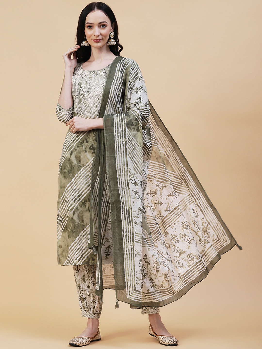 

FASHOR Leheriya Printed Thread Work Pure Cotton Kurta with Salwar & Dupatta, Green