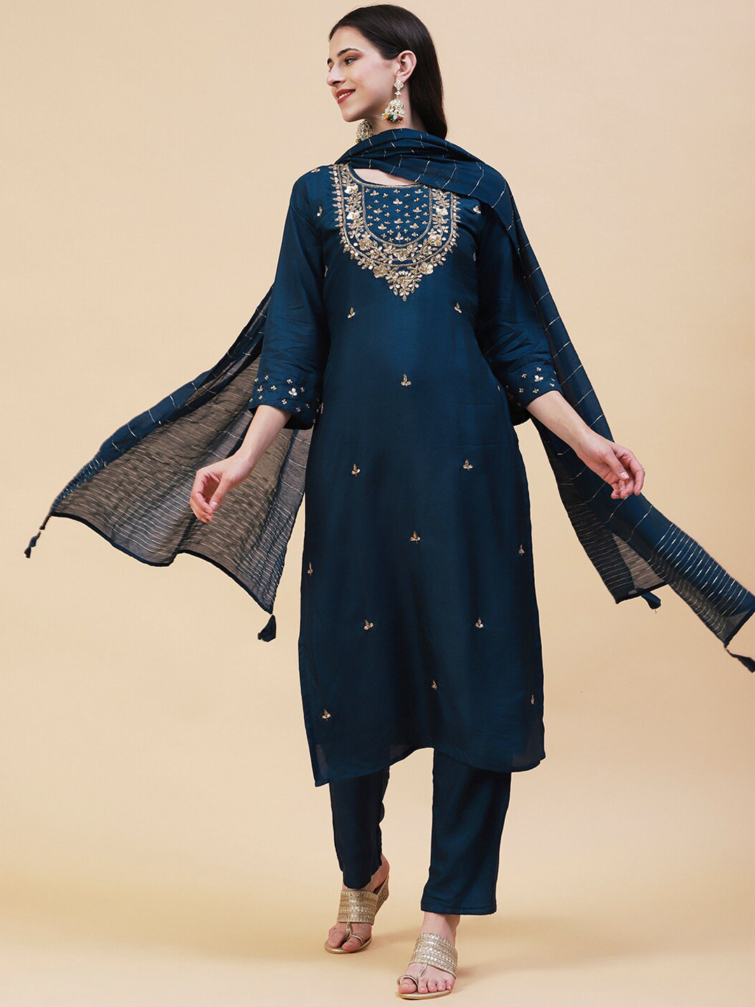 

FASHOR Ethnic Motifs Embroidered Gotta Patti Kurta with Trousers & Dupatta, Navy blue