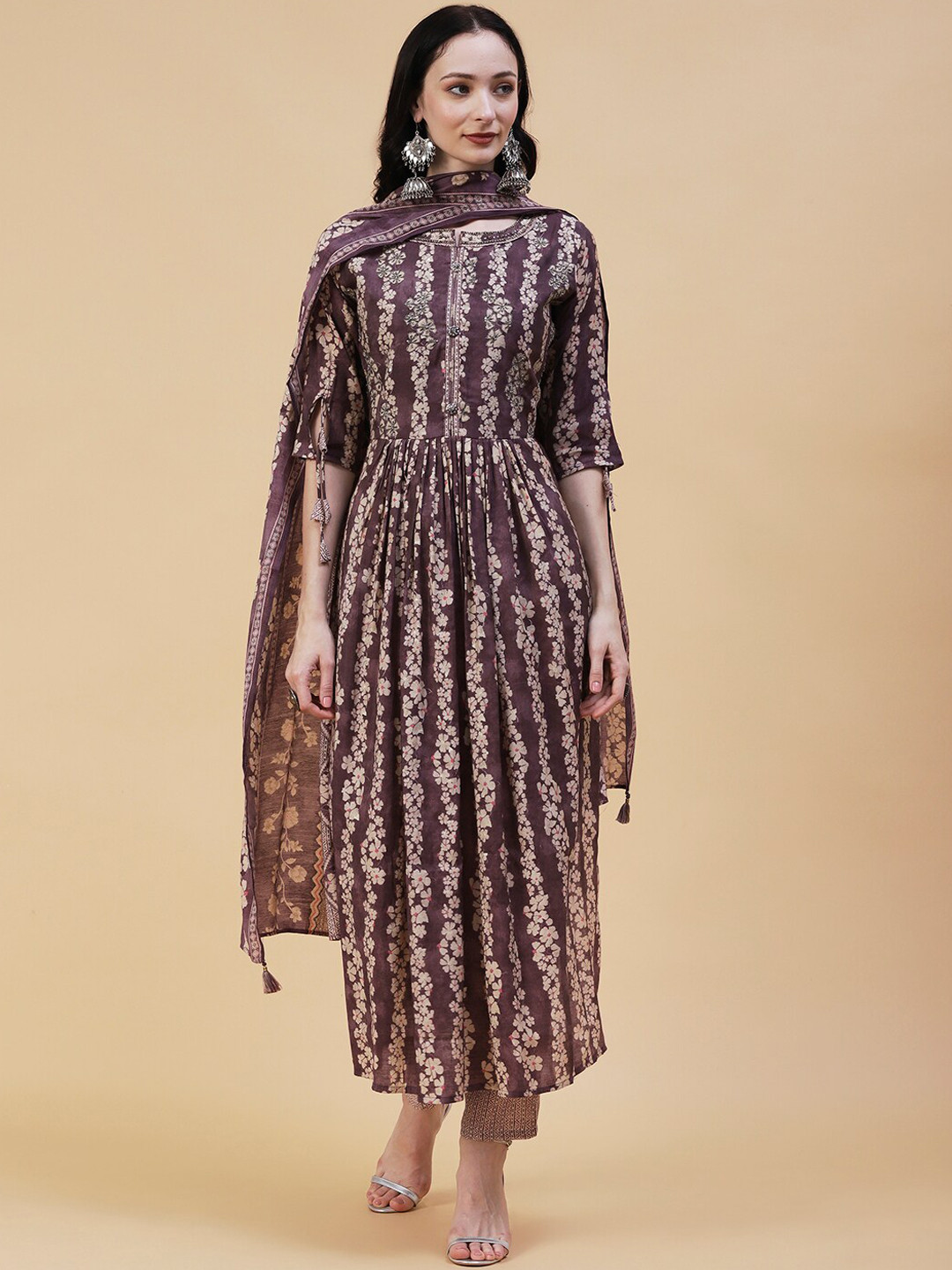 

FASHOR Floral Printed Zari Detail Pleated Kurta with Trousers & Dupatta, Mauve