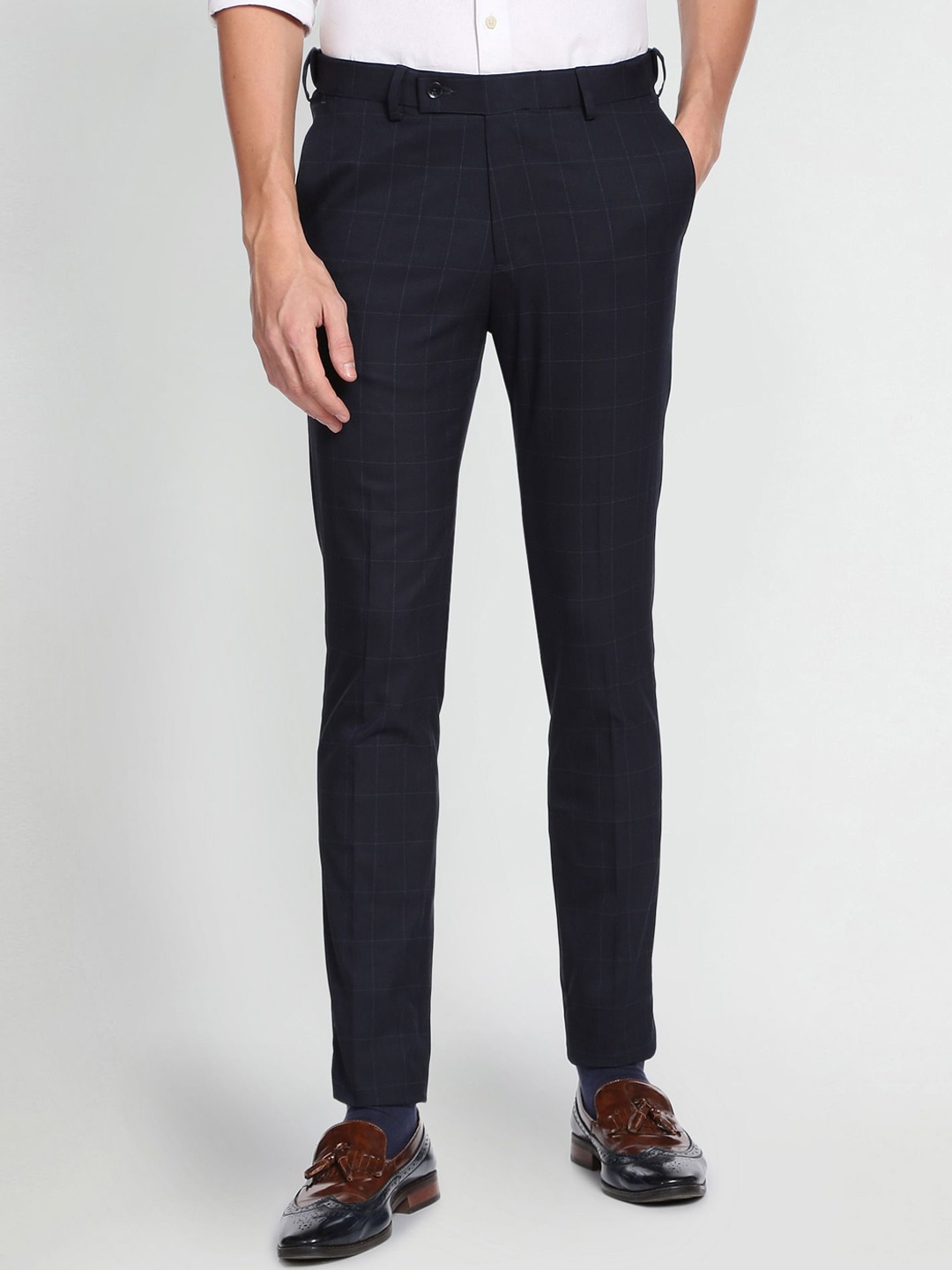 

Arrow Men Autoflex Checked Formal Trousers, Blue