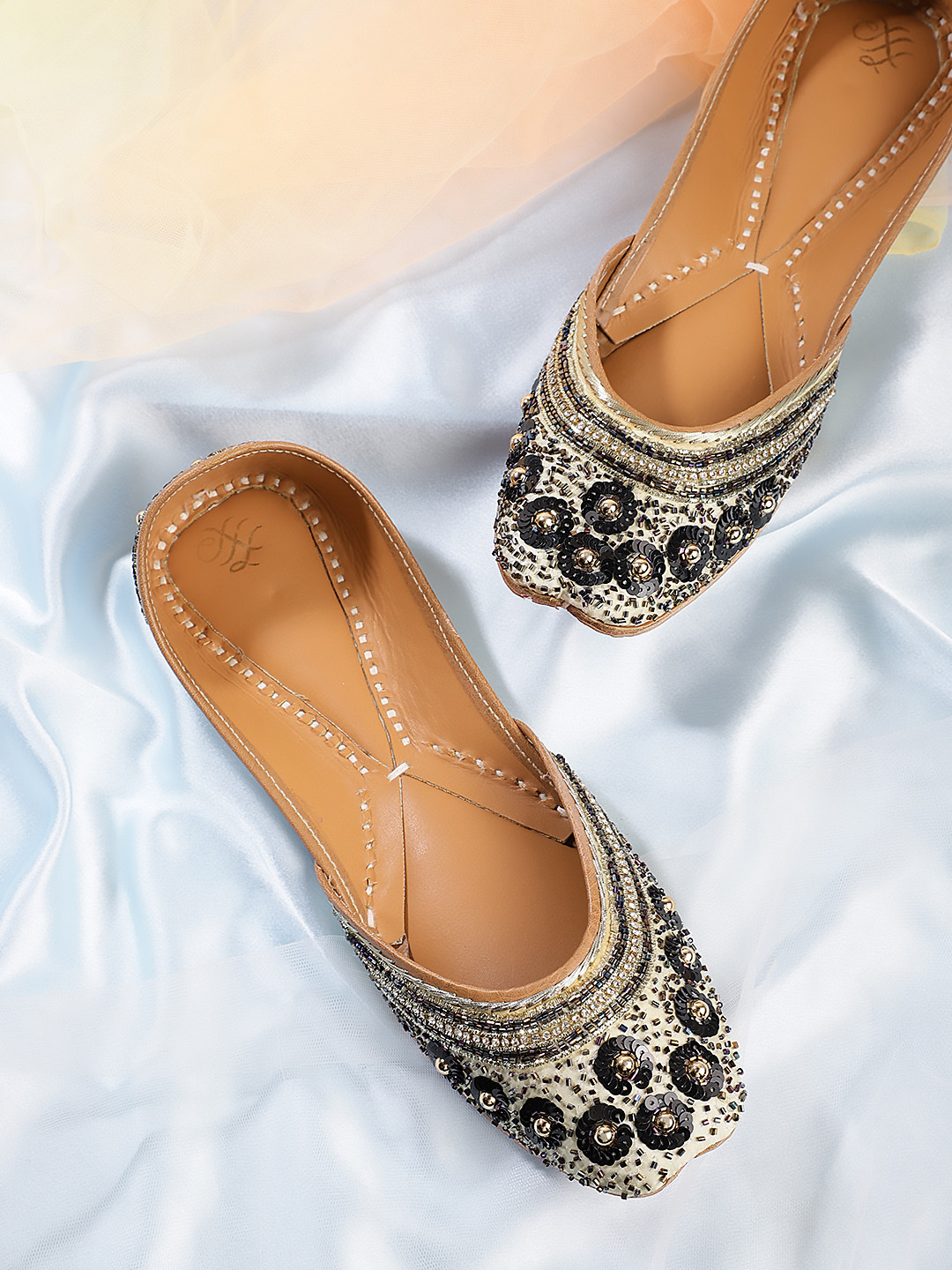

House of Pataudi Women Embellished Ethnic Mojaris, Beige