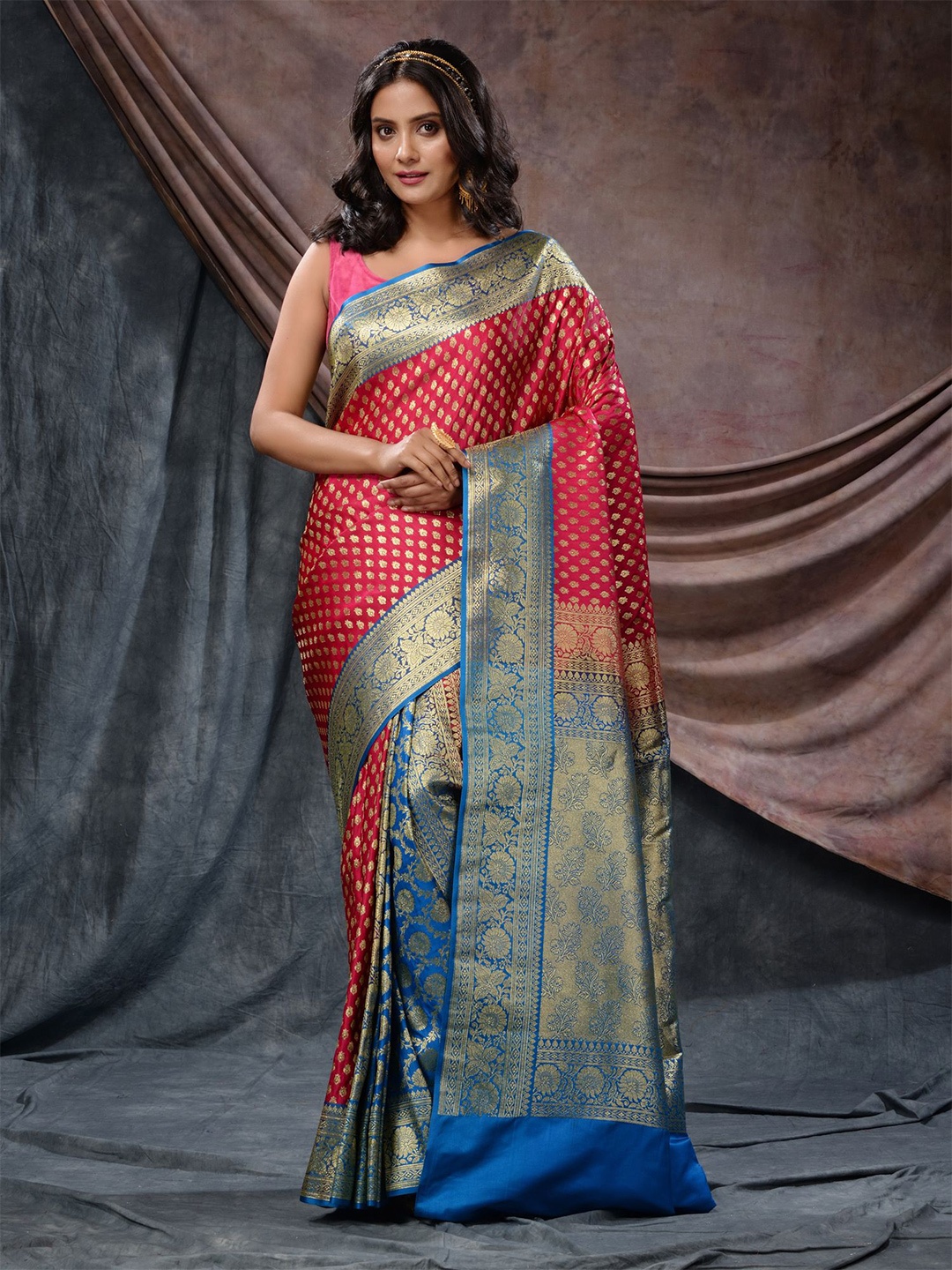 

Charukriti Floral Woven Design Zari Banarasi Saree, Pink
