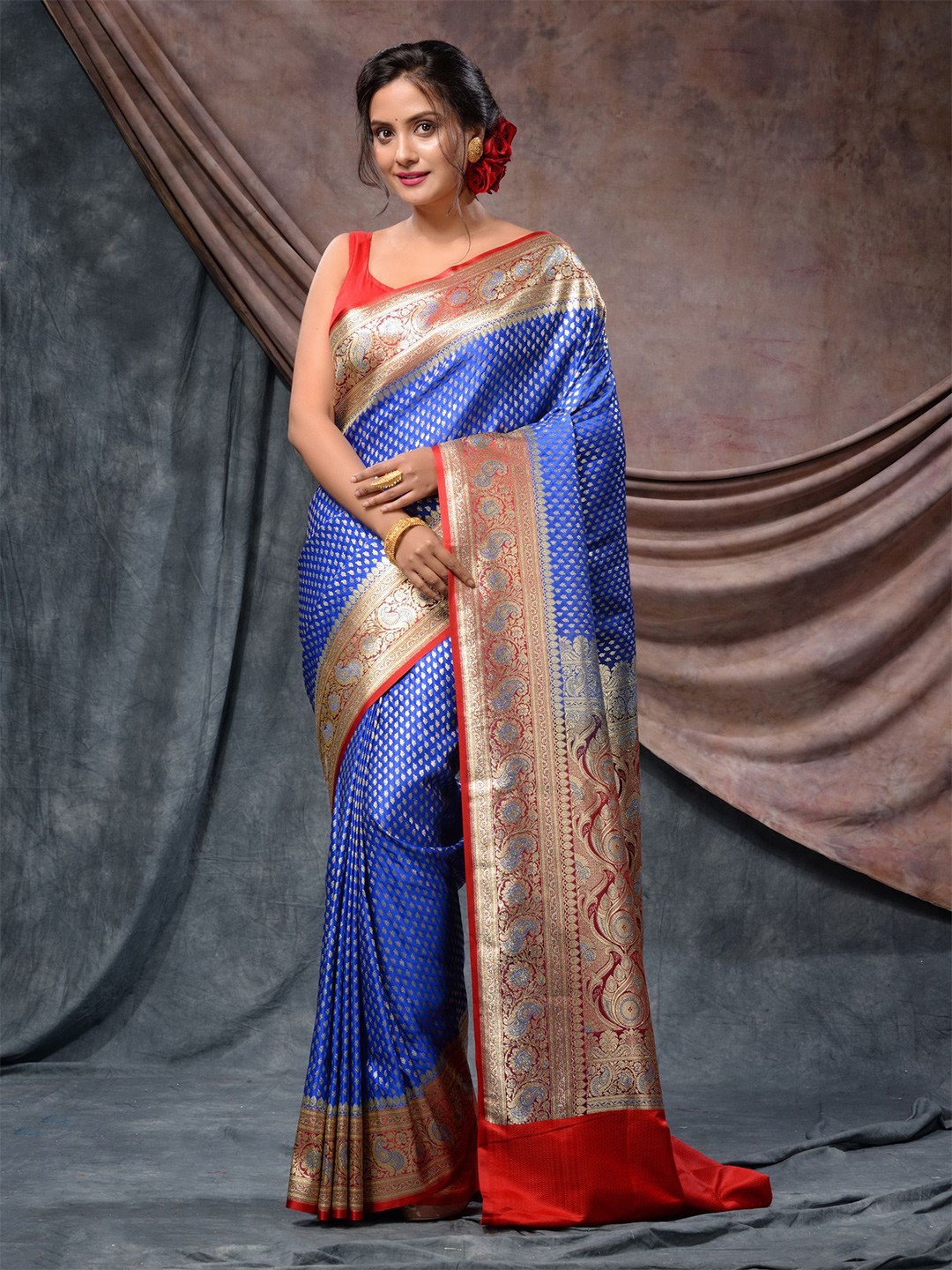 

Charukriti Ethnic Motifs Woven Design Zari Banarasi Saree, Blue