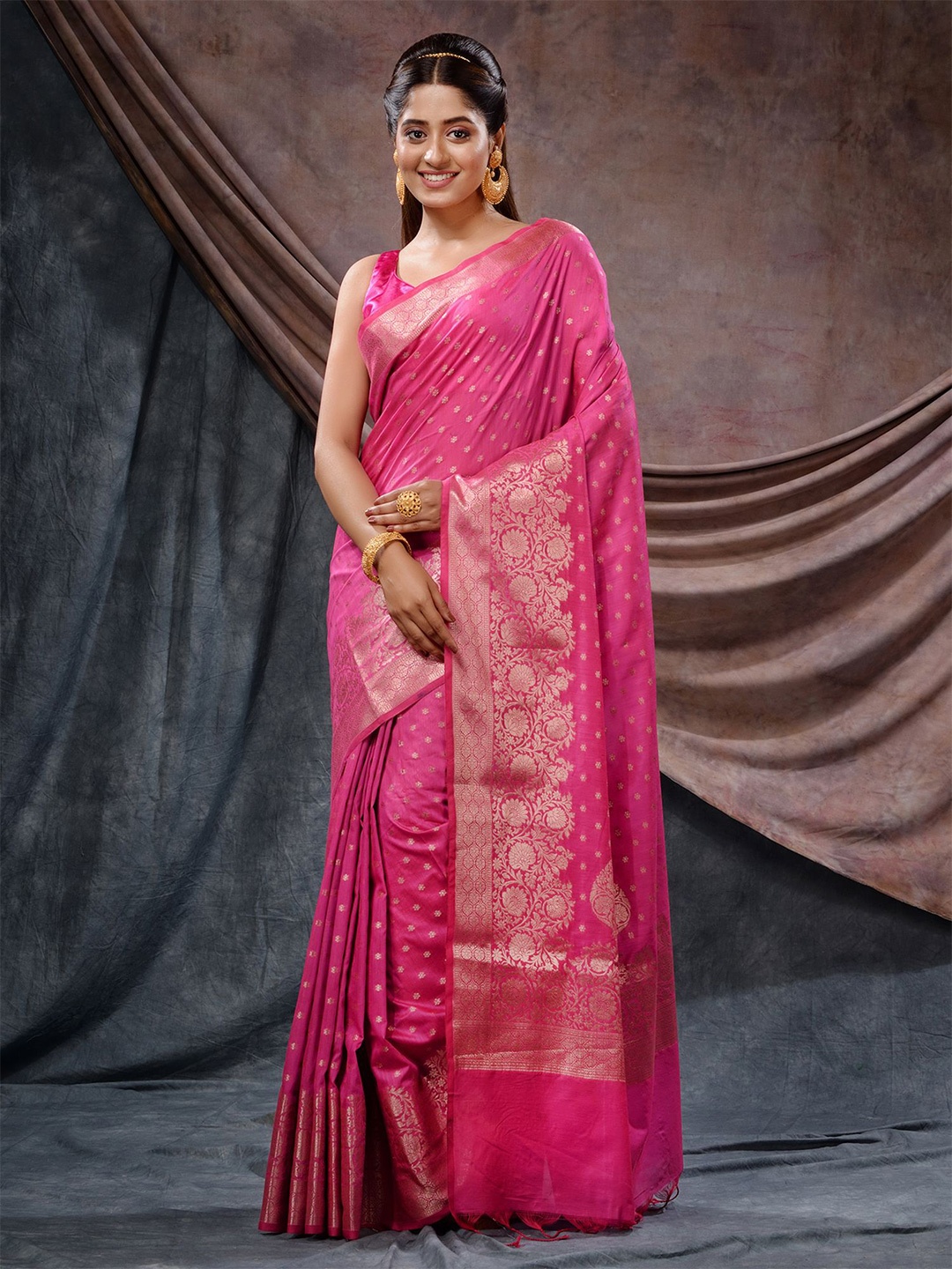 

Charukriti Floral Motif Woven Design Zari Banarasi Saree, Pink