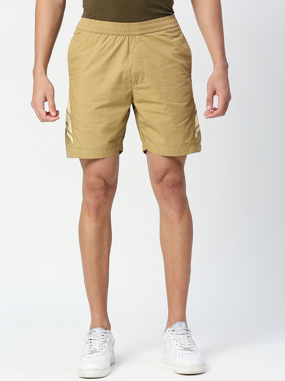 

beevee Men Khaki Outdoor Cargo Shorts